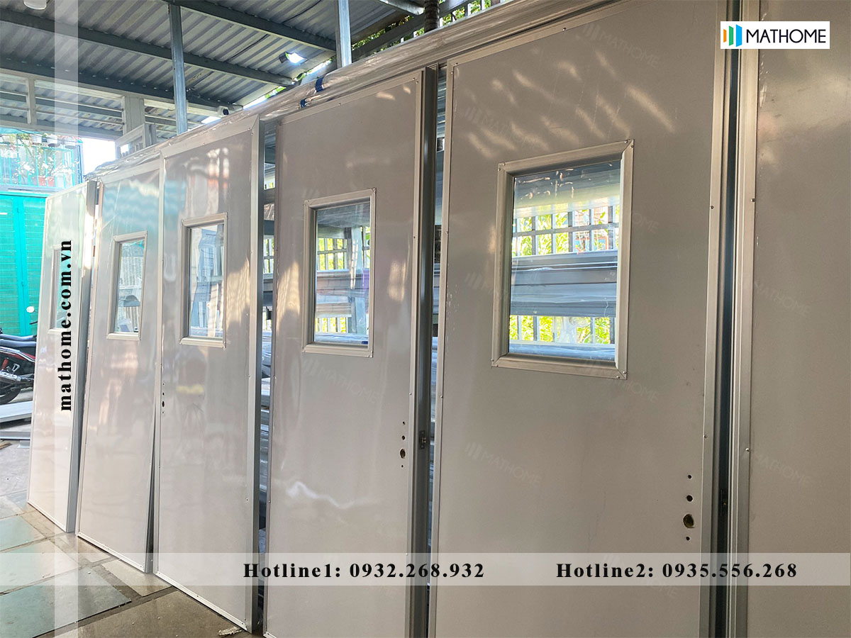 phu-kien-lap-dat-cua-panel
