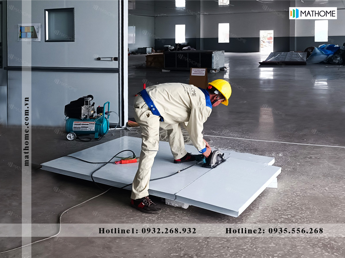 thi-cong-panel-cach-nhiet