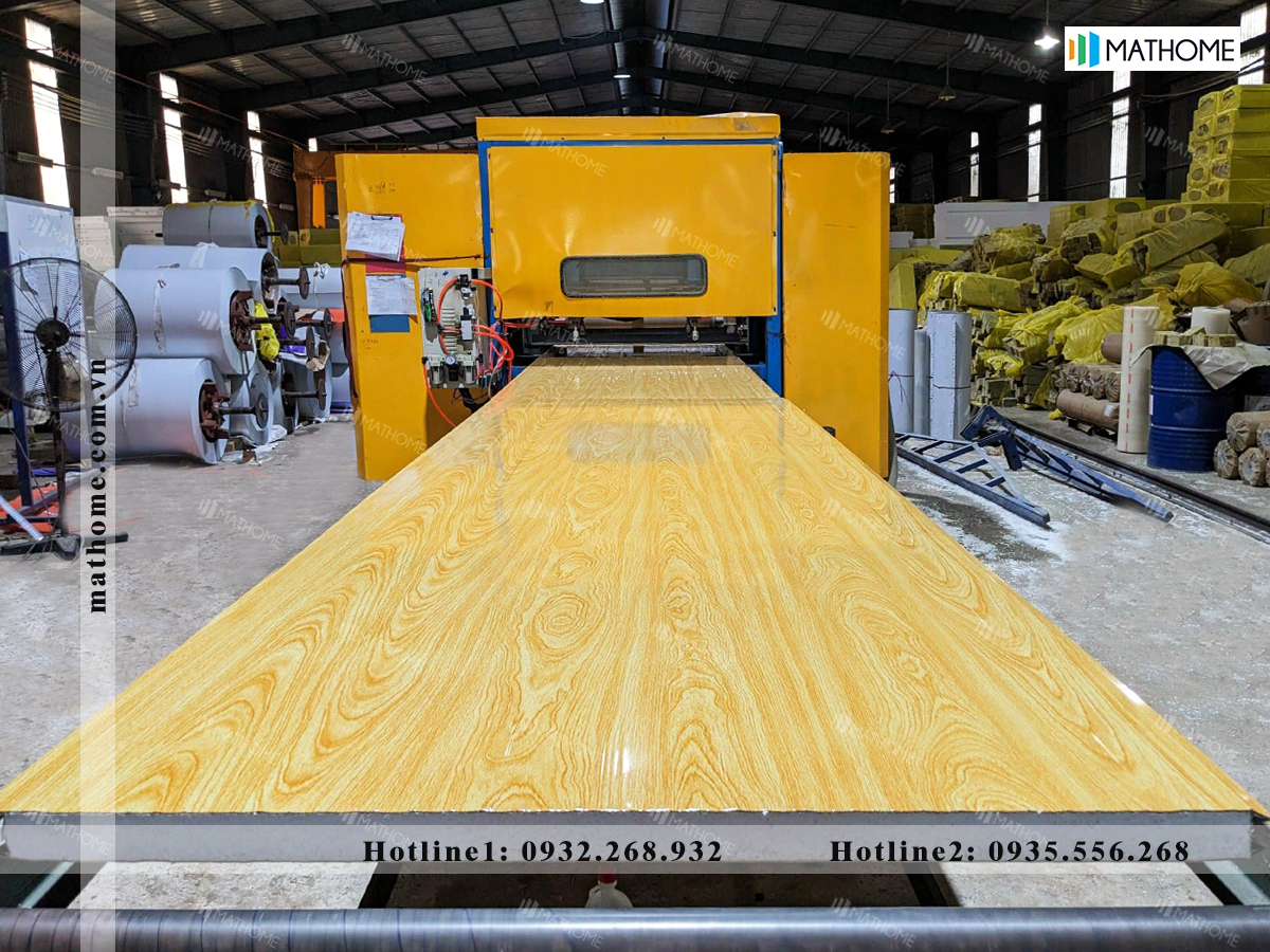 mau-sac-panel-eps-vach-trong