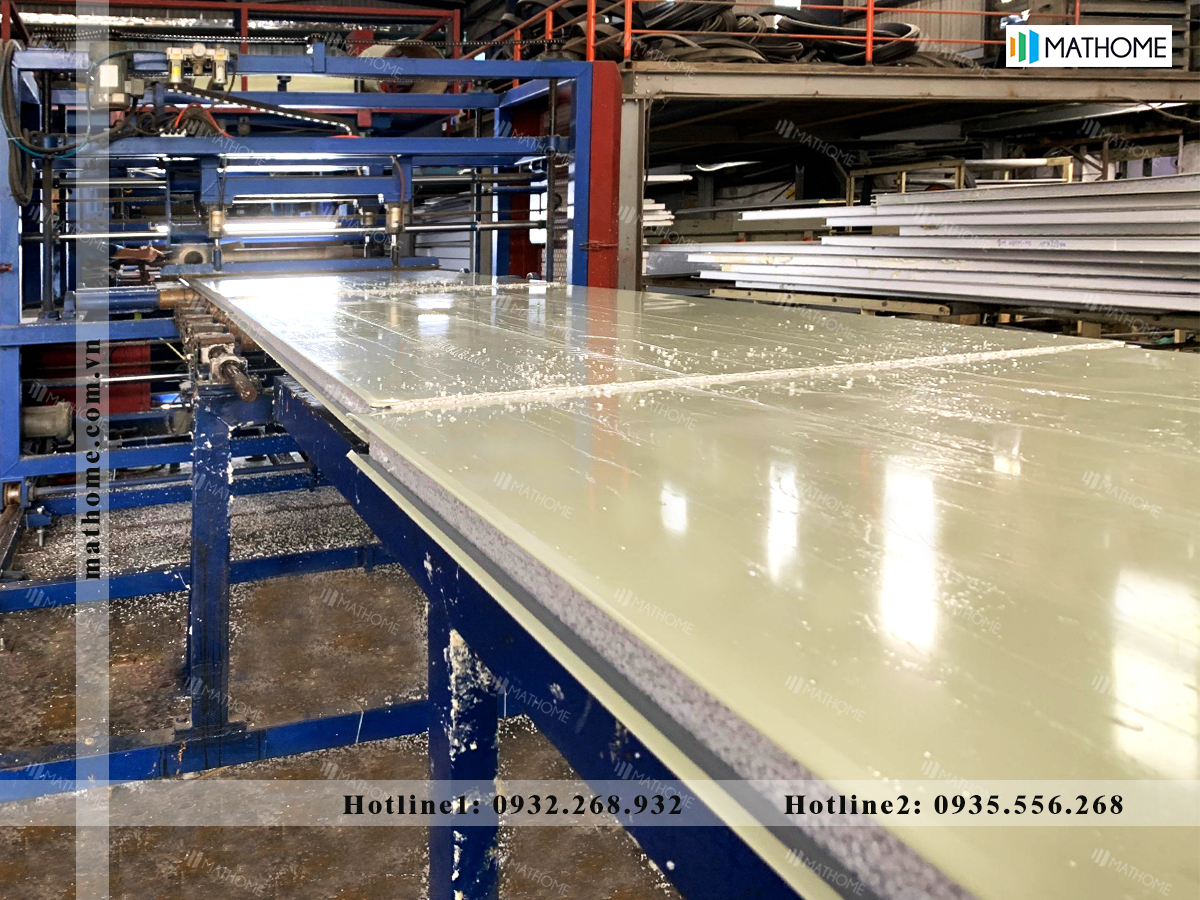 mau-sac-panel-eps-vach-trong