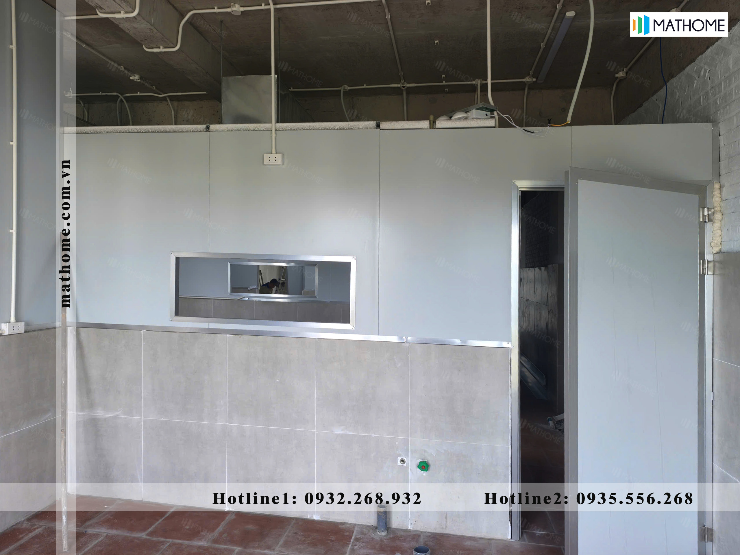 thi-cong-bep-trung-tam