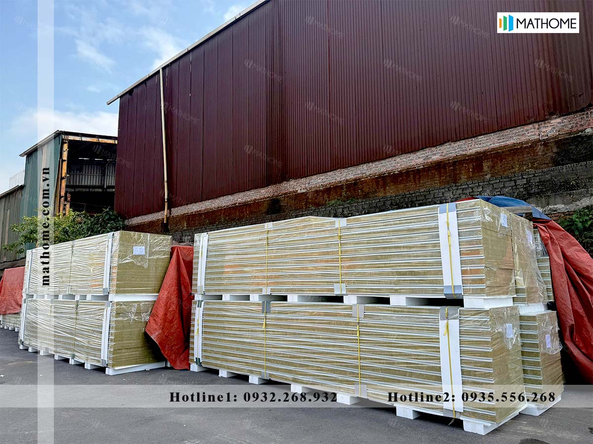 vach-ngan-nha-xuong-chong-chay