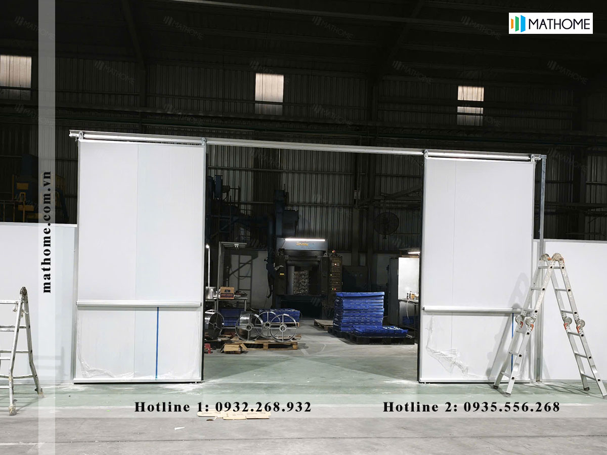 cua-panel-chong-chay